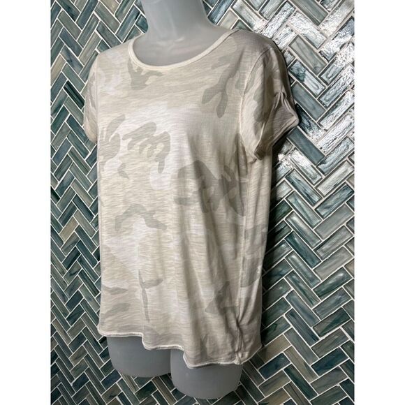 WE THE FREE CAMO CAMOUFLAGE BEIGE GRAY WHITE SHORT SLEEVE THIN SOFT T-SHIRT LG - Picture 5 of 11